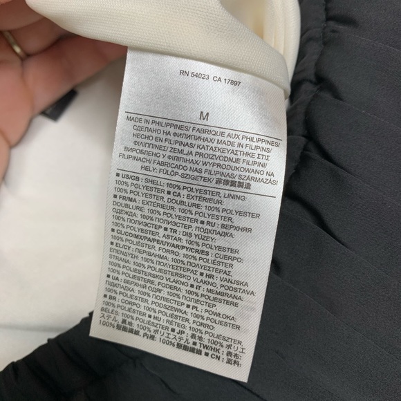 Banana Republic Factory Asymmetrical Pleated Skirt - Picture 4 of 7